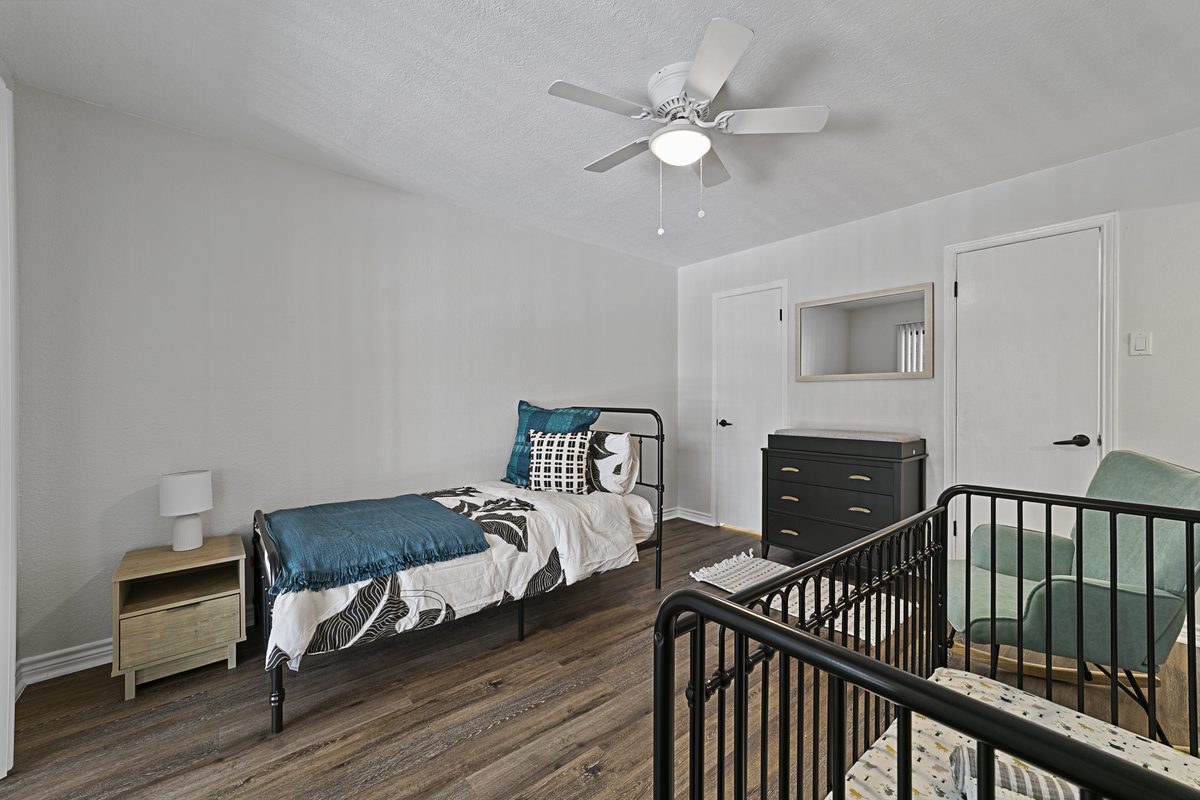 Second Bedroom at Lakeside Apartments